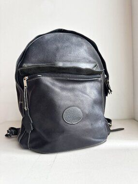 Roots Black Leather Classic Oval Top Backpack